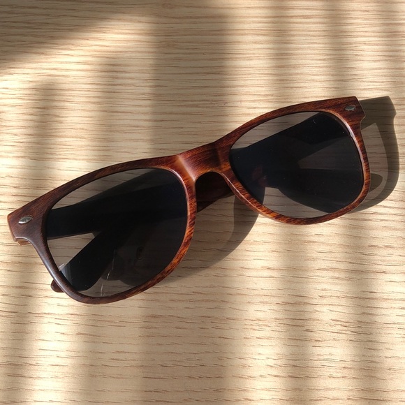 NWT! Casamigos Faux Wood Wayfarer Sunglasses - Picture 1 of 11